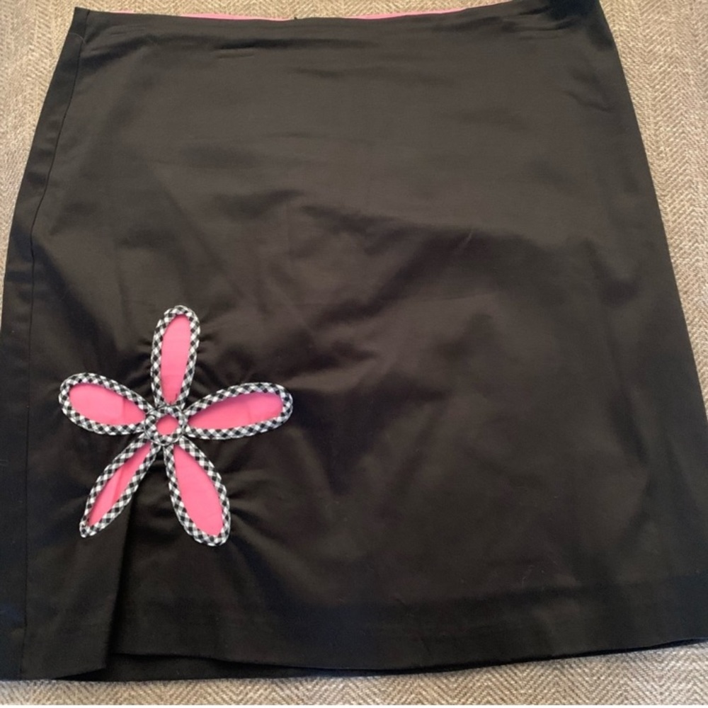 Excellent Preowned Condition Will’s River Company Skorts Size 8. Very Cute